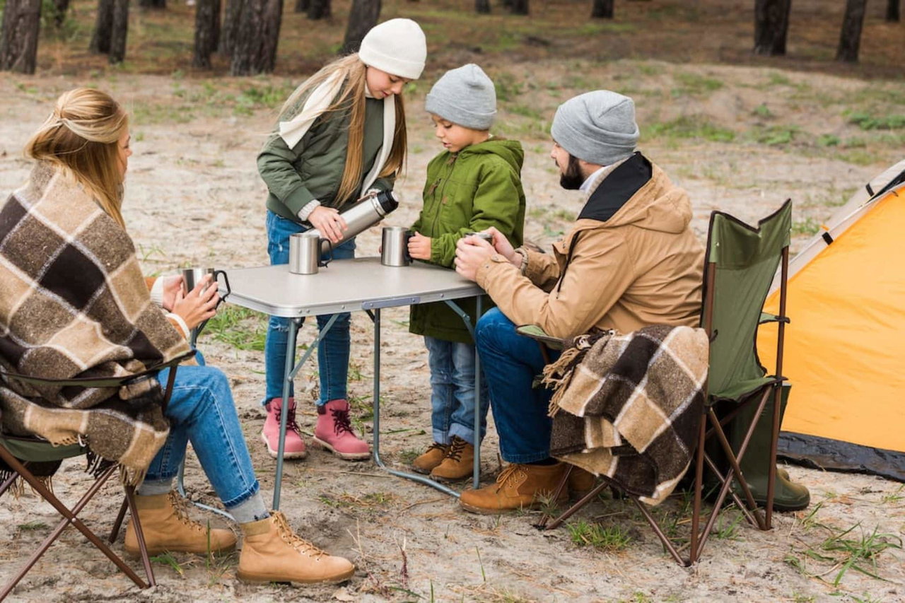 Campingtisch für 4 Personen