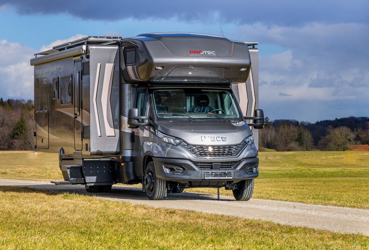 PROTEC Q18 camping-car de luxe avec slide-outs