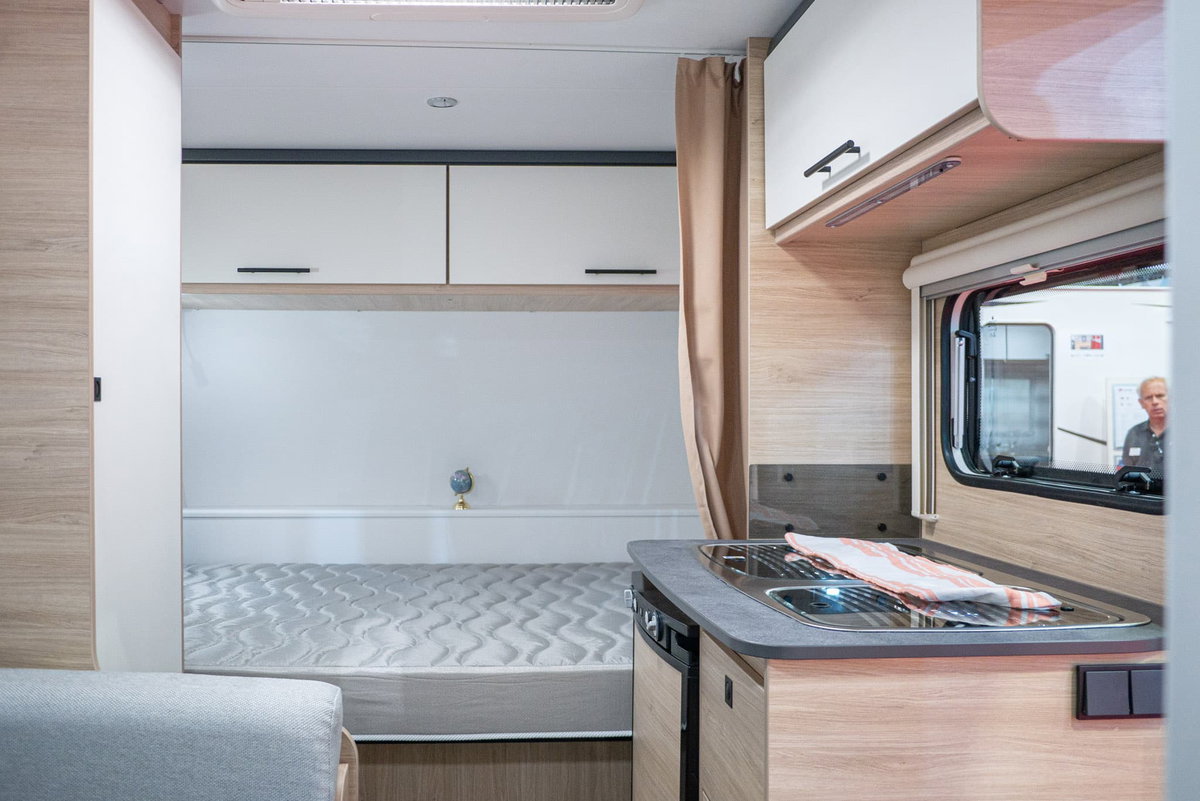 Sterckeman Easy 390 CP Caravan Salon 2023 Cuisine Lit