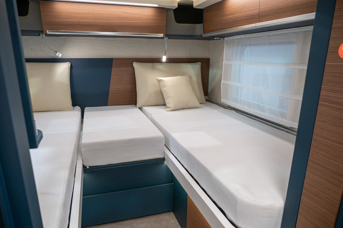 Laika Kreos H 5109 Einzelbetten Caravan Salon 2023