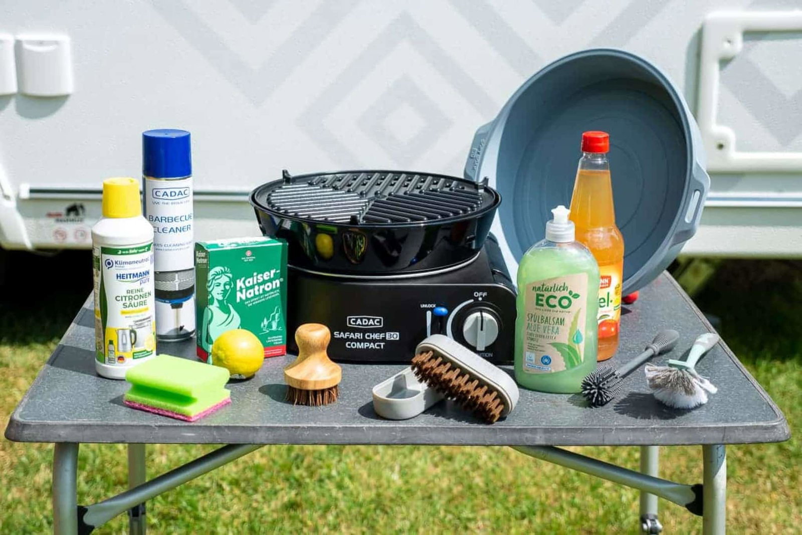 Nettoyer un grill CADAC : accessoires, astuces et conseils pour des plaques impeccables