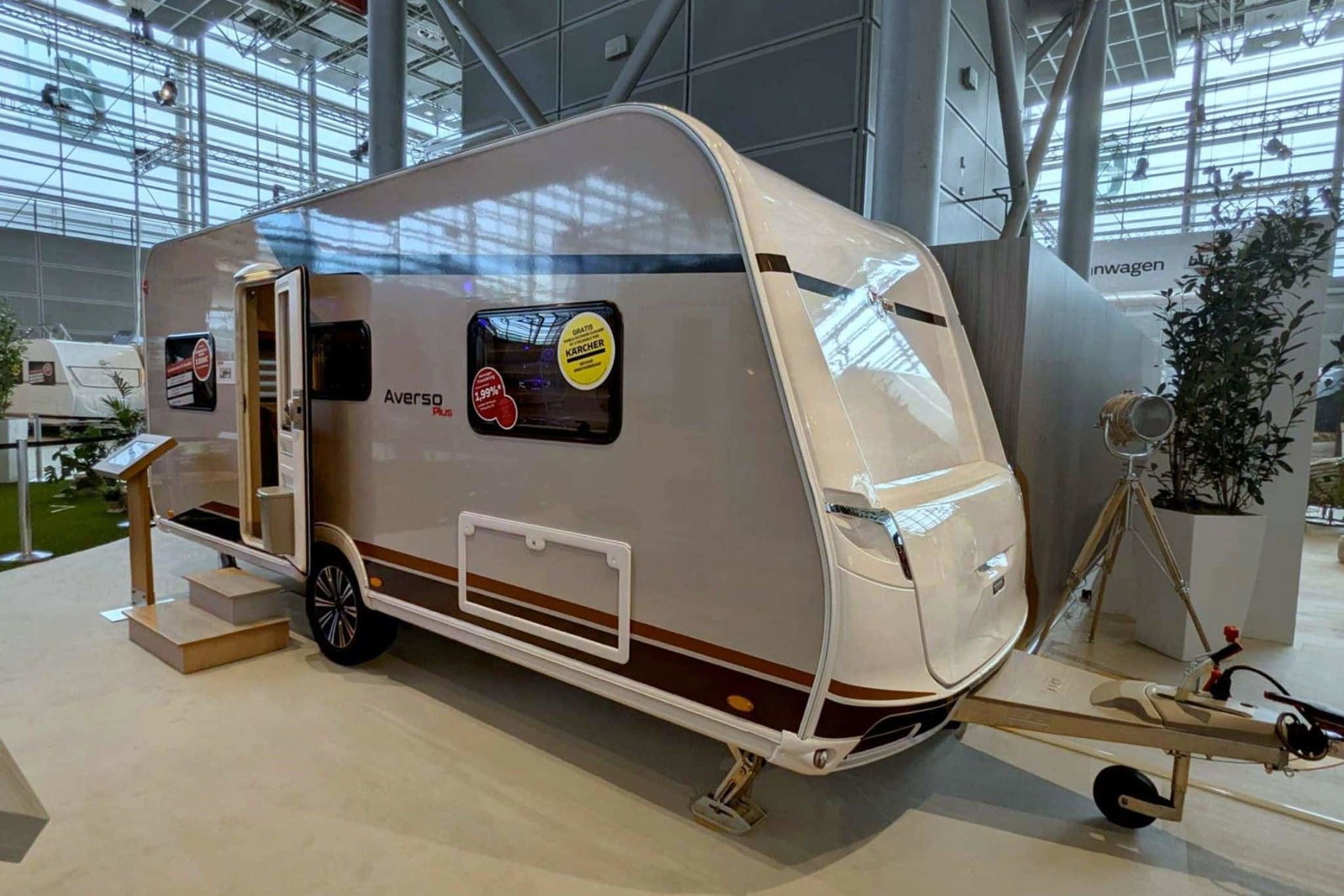 Bürstner Averso Plus 520 TL (2025) - Caravane compacte avec jusqu'à 6 places de couchage