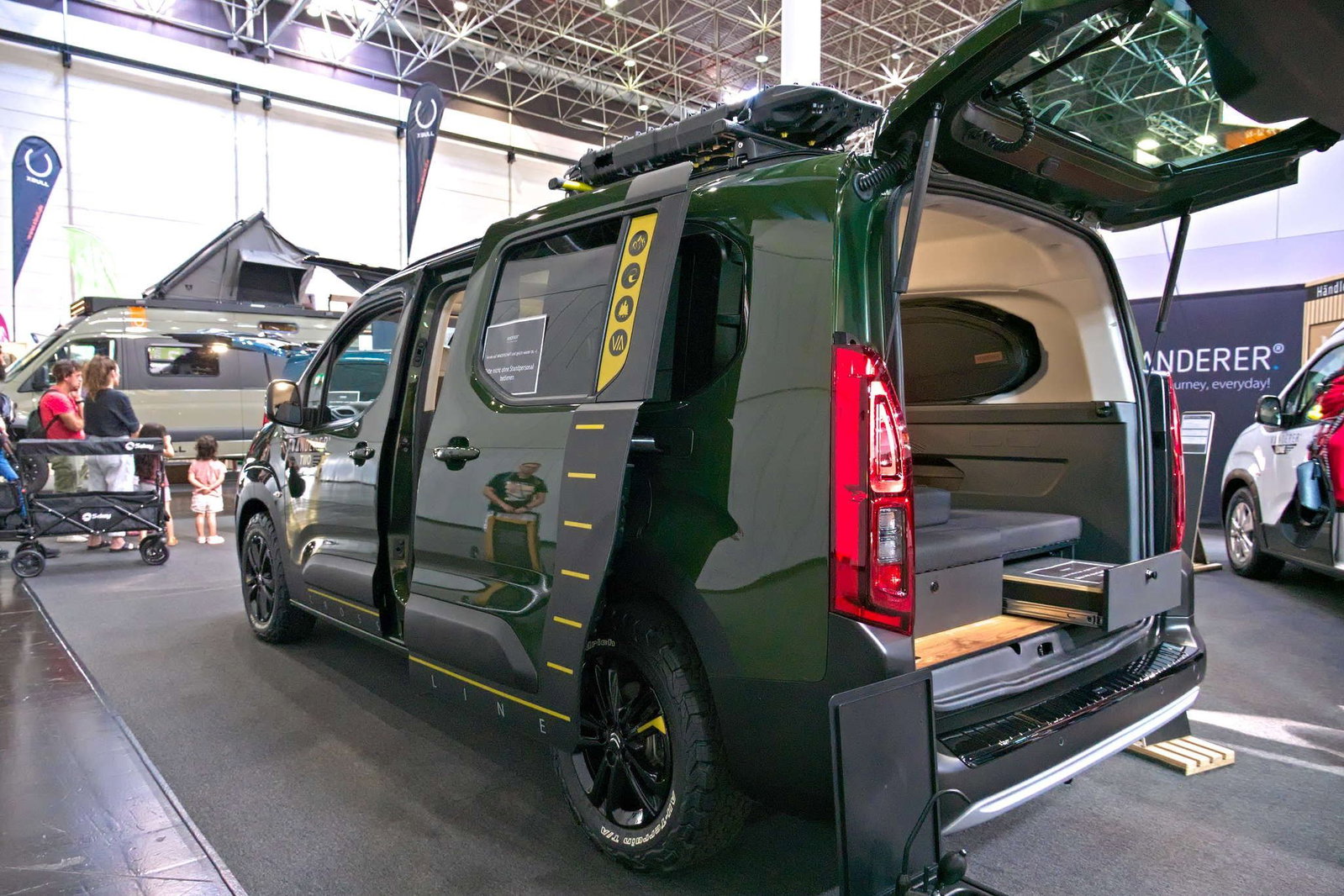 VANDERER Two (2024) - Camper urbain minimaliste pour l'aventure spontanée