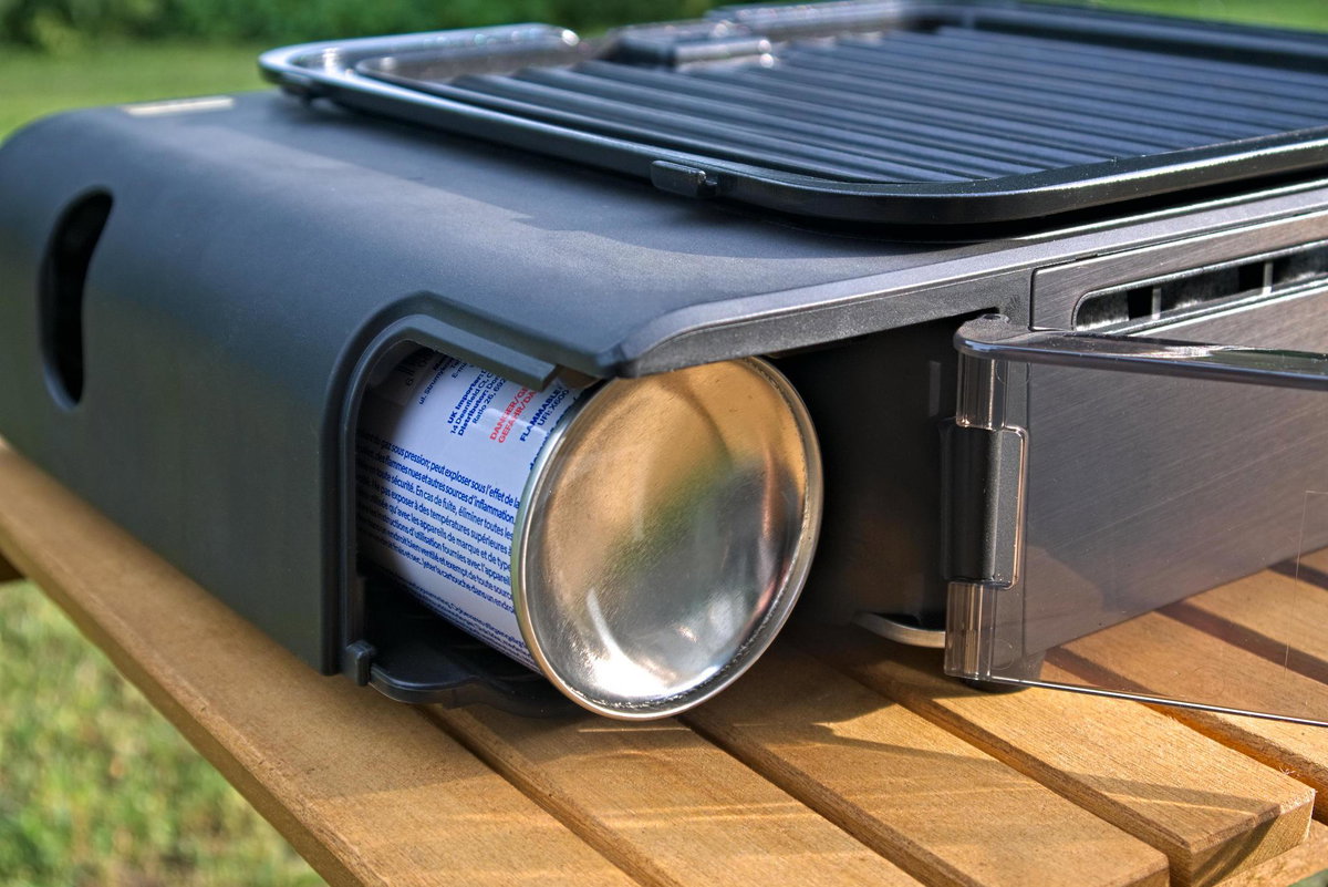 Réchaud de camping à cartouche