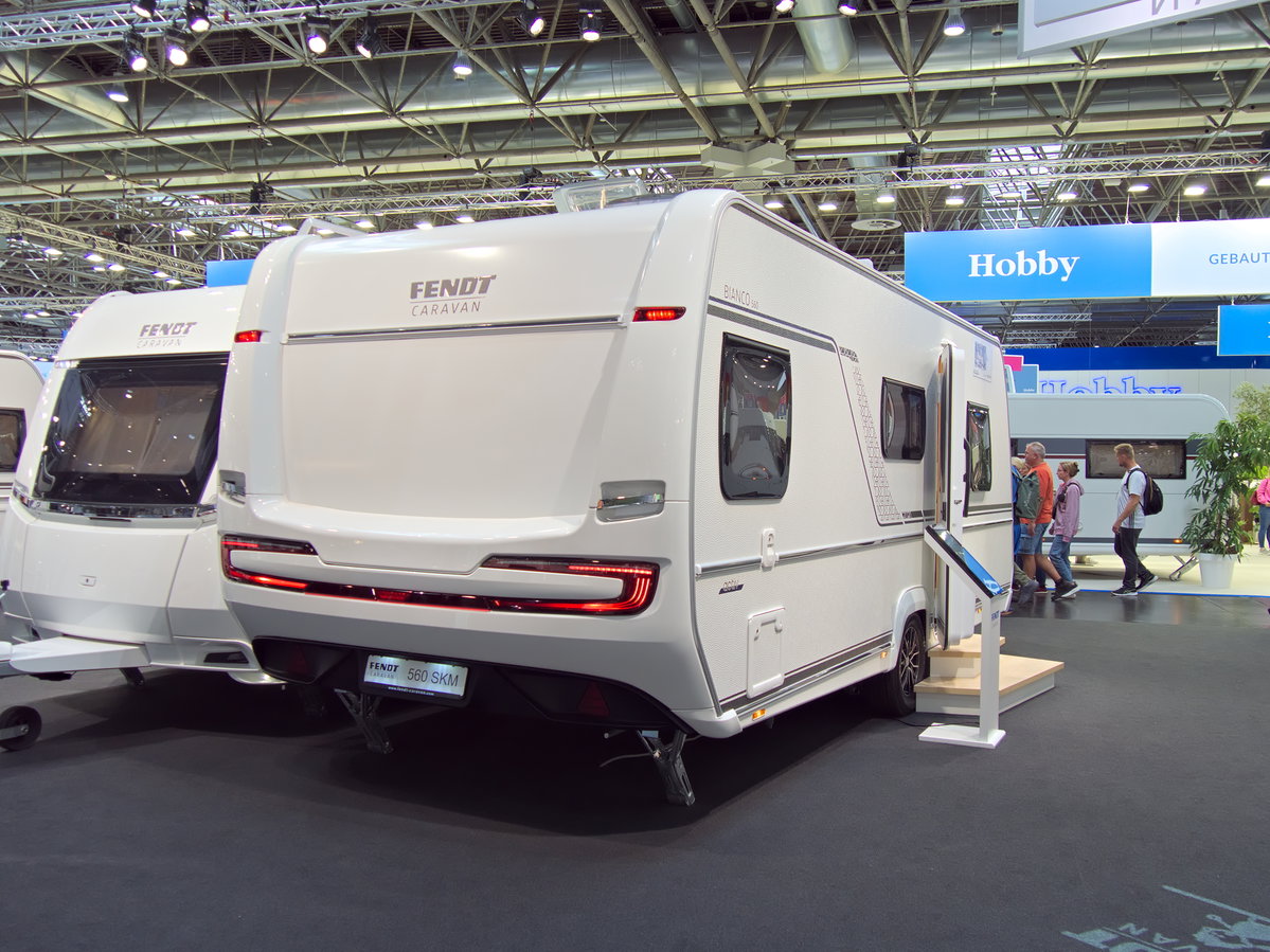 Fendt Bianco Activ 560 SKM (2027) au Caravan Salon 2026 : vue arrière.